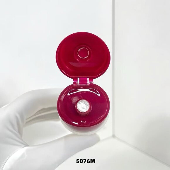 Shiseido Revitalizing Cleansing Balm - Picture 5 of 5